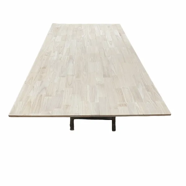 Panel z surowego drewna w kolorze kauczukowym